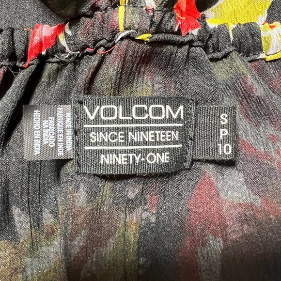 NWT Volcom Black Red Floral Maxi Dress Size Small - Picture 9 of 11